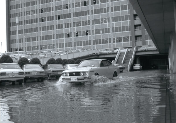 大雨が降った時　1976年